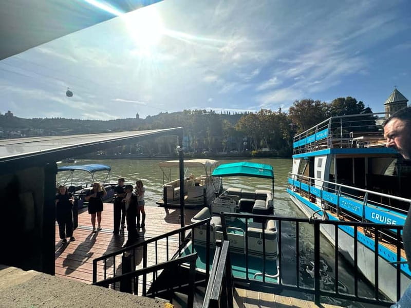 Tbilisi: River Sightseeing Boat Ride with Welcome Drink - The Route You’ll See: Metekhi Church, Rike Park, and Old Town From the Water