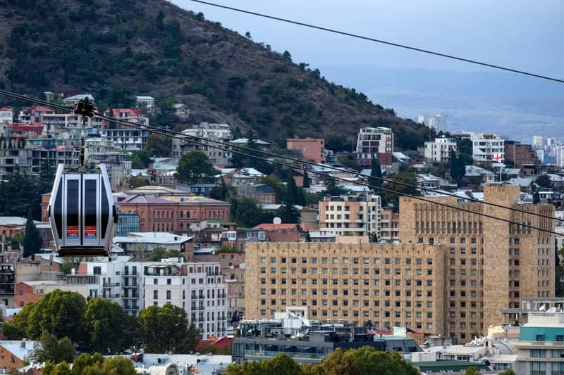 Tbilisi: Sightseeing Tour, Wine or Beer Tasting, & Cable Car - Narikala Fortress views from the Tbilisi Cable Car, the payoff moment