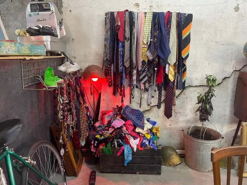 Tbilisi: Street Art & Dezerter Bazaar Tour w/ Tastings - FAQ