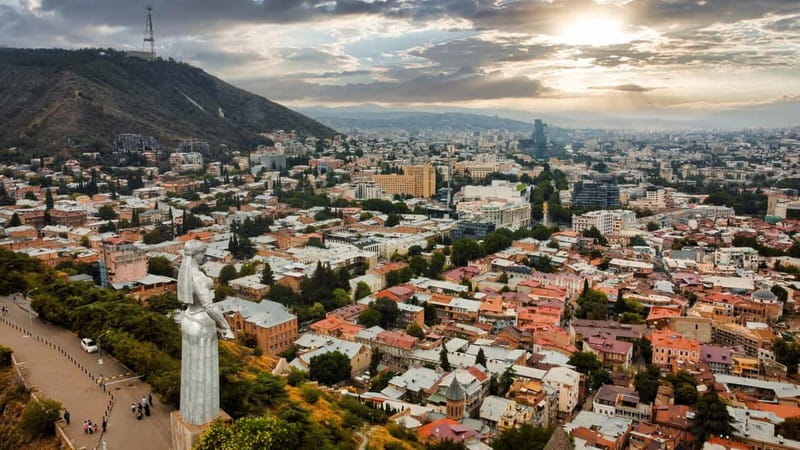 Tbilisi: Streets, Stories, Flavors - A Signature City Tour - How the Day Flows: Pickup, Coffee, and Getting Around Without Burning Out
