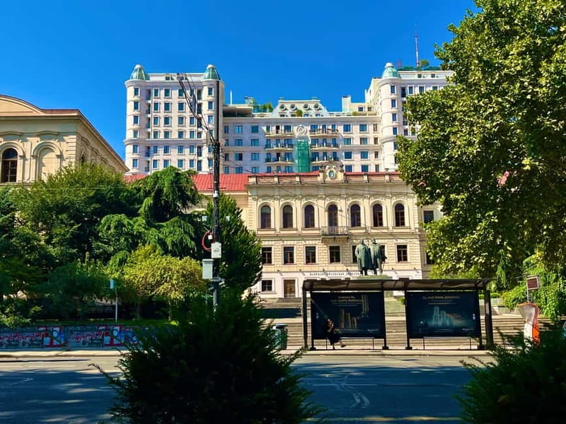 Tbilisi: Top 20 Highlights Guided Walking Tour with Tastings - Price and value at about $16 per person, and what to budget