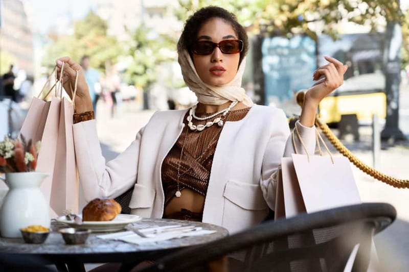 Tbilisi: Vintage Stores and Cafes Walking Tour with Coffee - Entering the Rustaveli district the right way