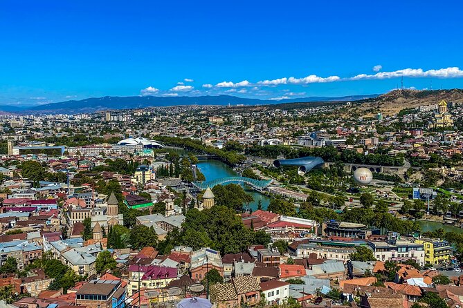 Tbilisi Walking Tour Including Cable Car and Traditional Bakery - Churches, Seminars, and the Stories in Upper Kala