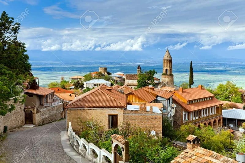 Uforgatable Kakheti Tour with wine tasting - in Georgia - From Vakhtang Gorgasali Square to Kakheti, a day that’s timed well