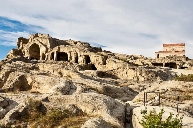 Uplistsikhe, Mtskheta and Jvari - historical private day tour from Tbilisi - Mtskheta’s Svetitskhoveli and Samtavro: where Georgia’s Christian story begins