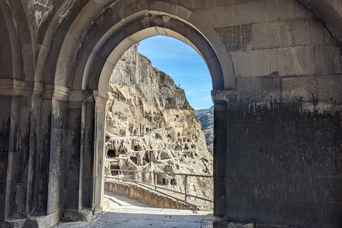 Vardzia. Lake Paravani, Khertvisi & Lomisa castle, Rabati - A long southern Georgia loop from Tbilisi