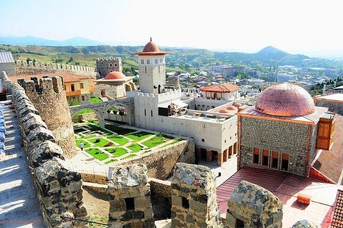 Vardzia - Rabati - Borjomi - The guide factor: English explanations and what you should expect